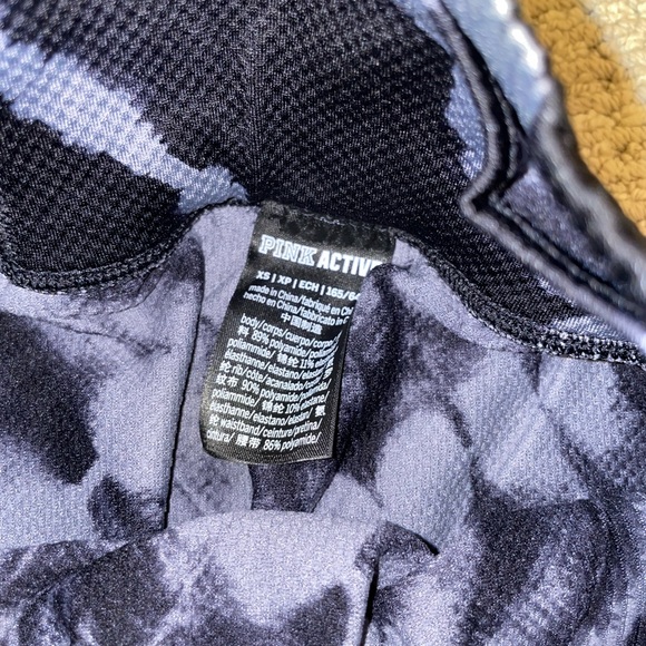 Victoria’s Secret PINK Seamless Active Bike Shorts - Picture 2 of 7